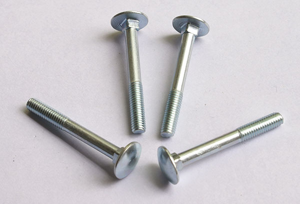 滚镀锌,三价蓝色钝化,盐雾,红锈480h,白锈120h