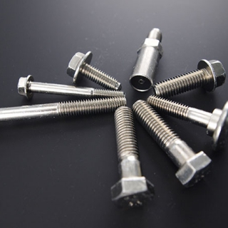 滚镀锌镍,三价兰白钝化,盐雾,红锈960h,白锈480h